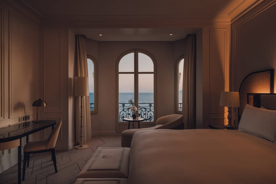Premium bedding, down comforters, free minibar items, in-room safe
