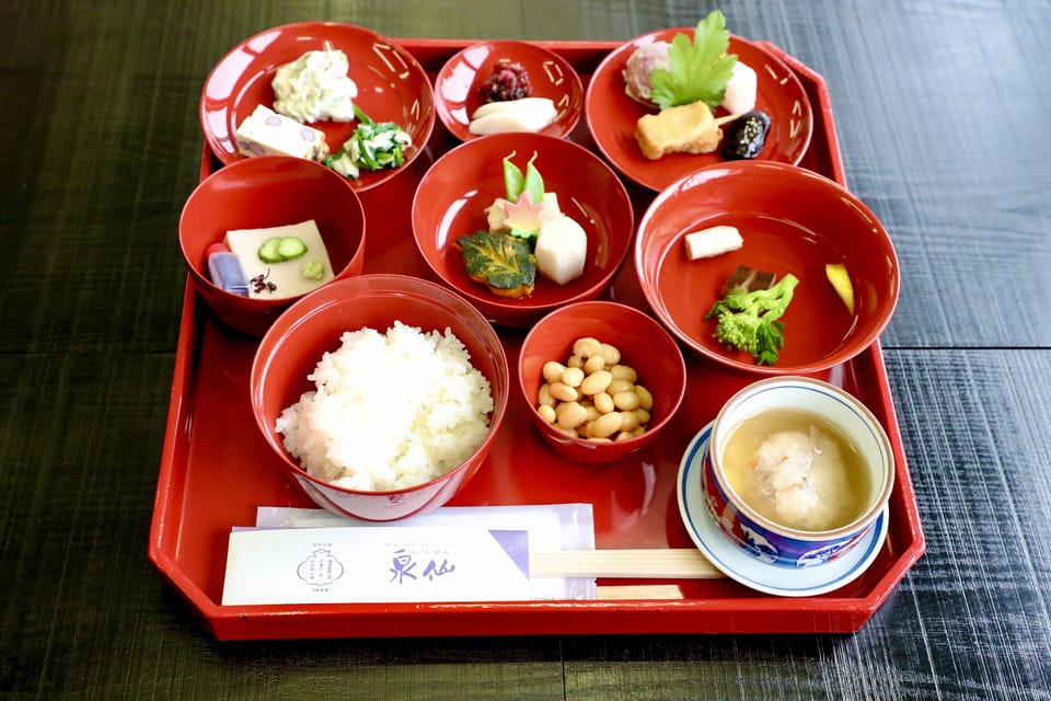 Daily cooked-to-order breakfast for a fee