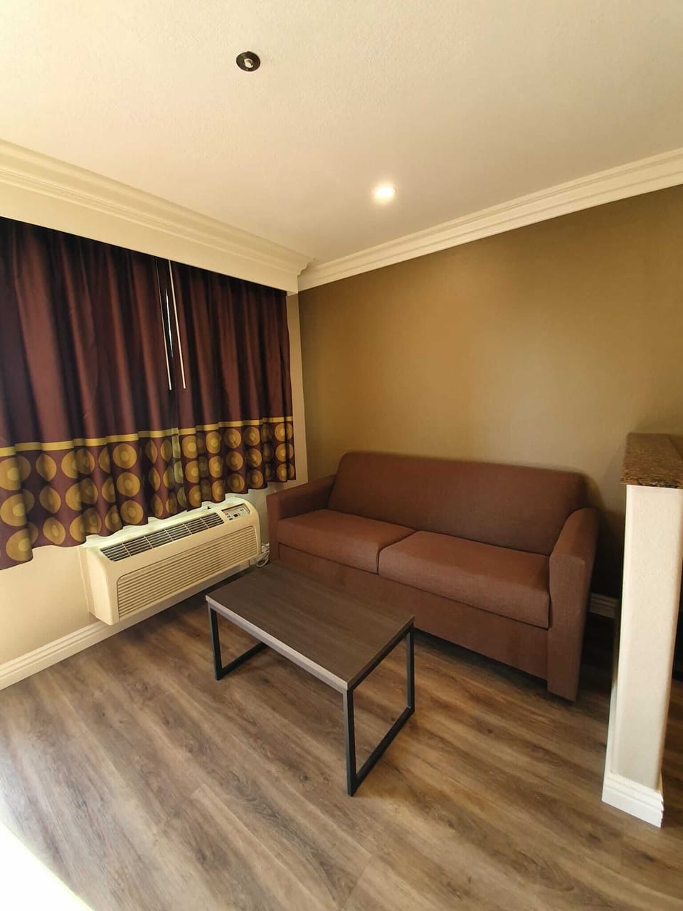 Pillowtop beds, in-room safe, blackout drapes, iron/ironing board