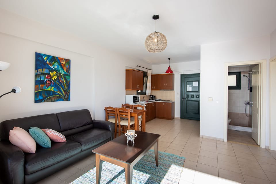 Panoramic Suite, 1 Bedroom, Sea View, Poolside (2nd Floor B1/B2) | Private kitchen | Espresso maker, coffee/tea maker, fridge, stovetop