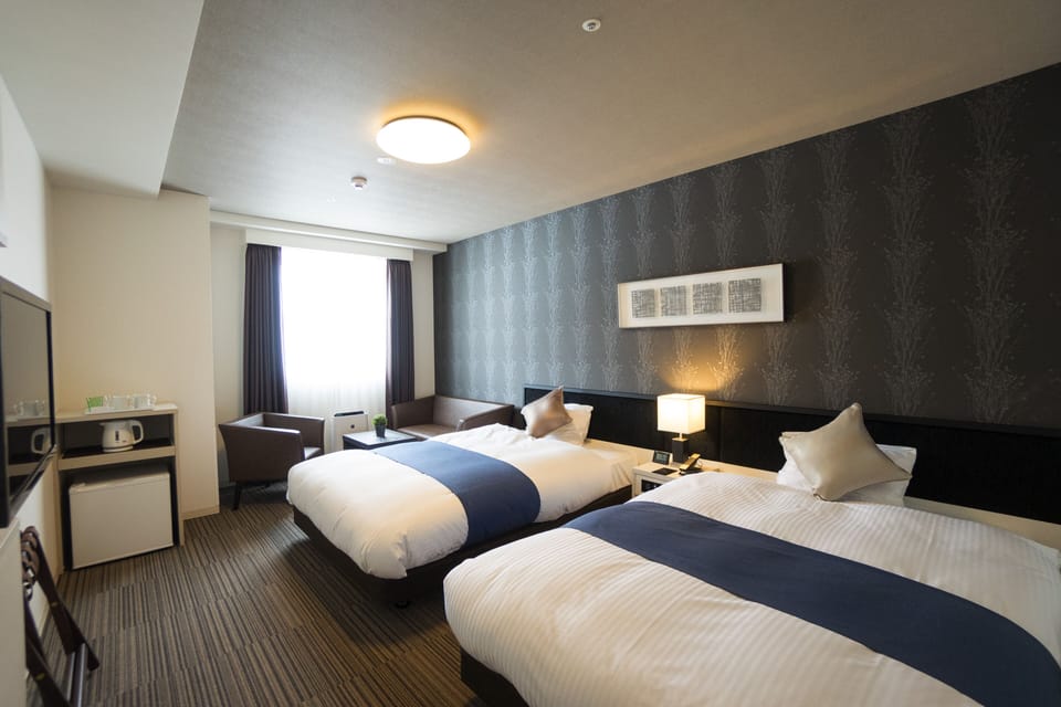 Deluxe Twin Room for 2 people, Non Smoking | In-room safe, blackout drapes, iron/ironing board, free WiFi