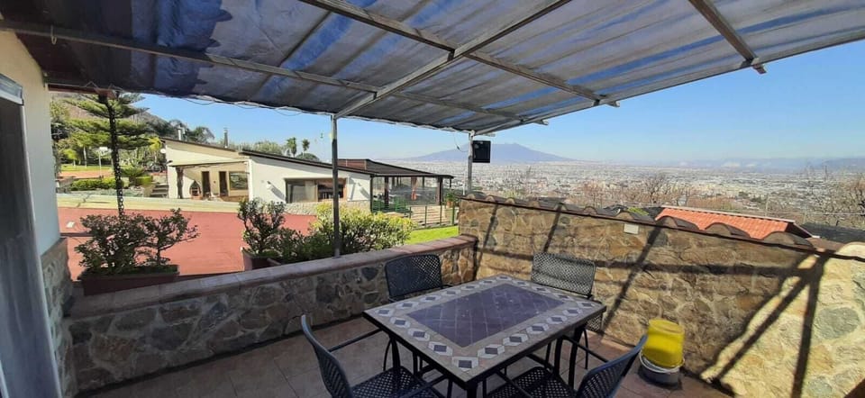 Camera Vesuvio | Terrace/patio