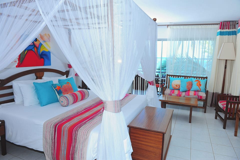 Executive Sea View Cabin | Egyptian cotton sheets, premium bedding, memory foam beds, minibar