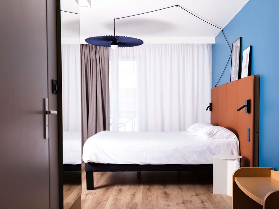 Standard Double Room, 1 Double Bed | Premium bedding, in-room safe, desk, free cribs/infant beds