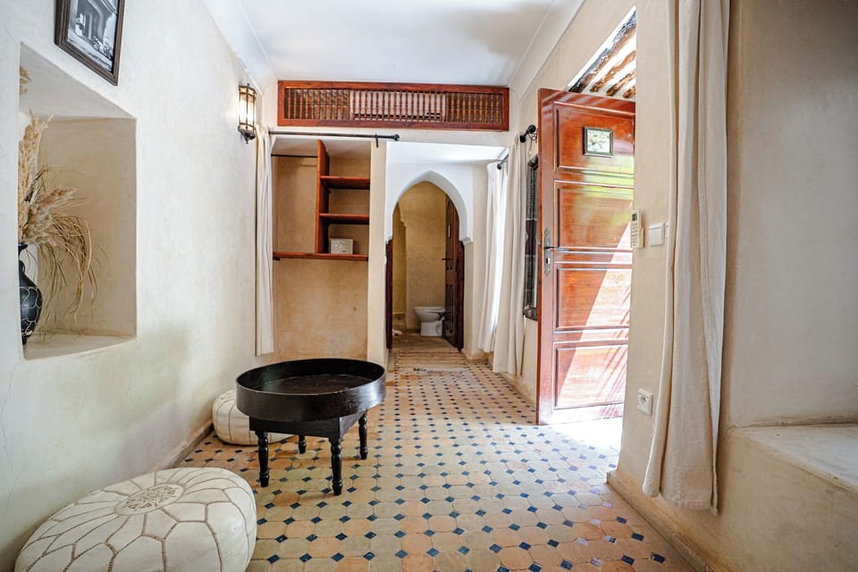 Superior Double Room, Garden View (Diamant) | Bathroom | Free toiletries, hair dryer, towels
