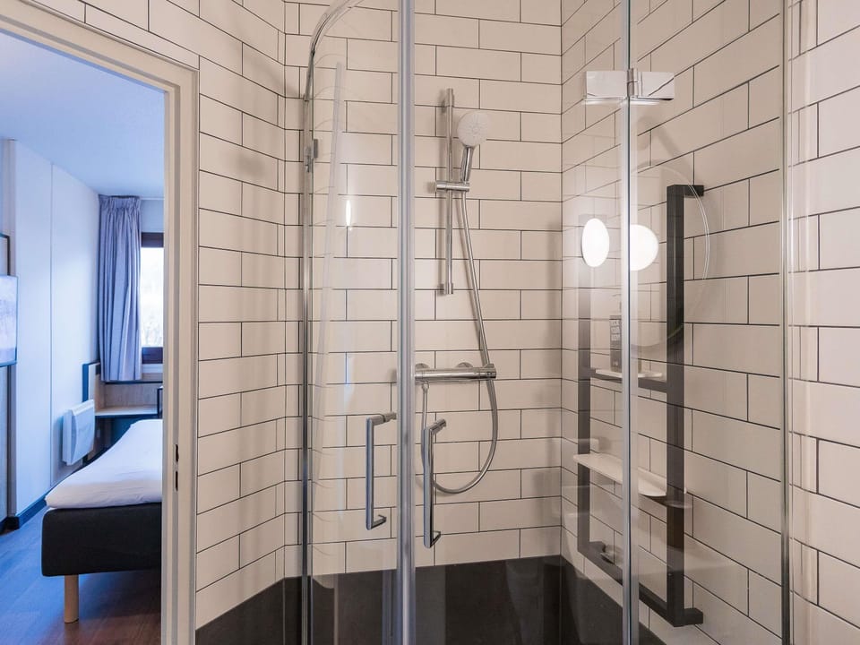 Standard Double Room, 1 Double Bed | Premium bedding, in-room safe, desk, blackout drapes