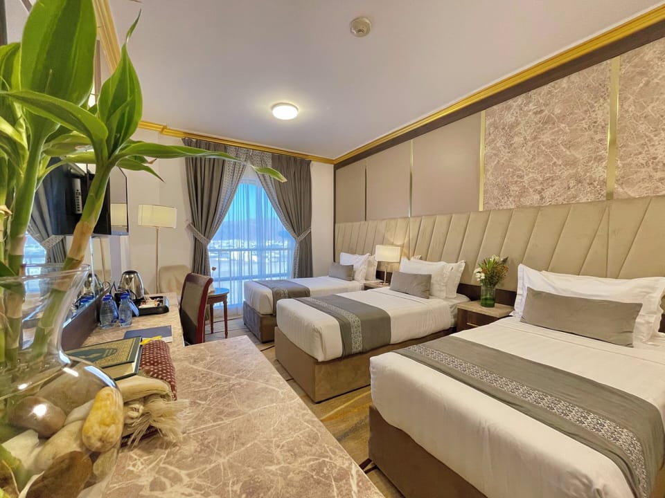 Standard Triple Room | WiFi (free), bed sheets