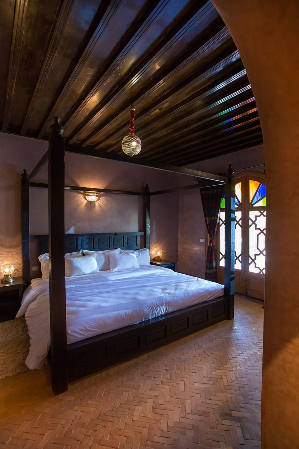 Superior Double Room, 1 King Bed | Bathroom | Combined shower/tub, deep soaking tub, free toiletries, hair dryer