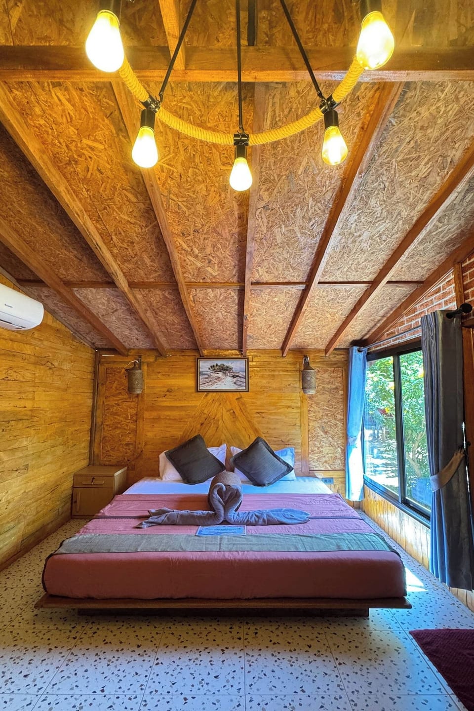 Bungalow, Partial Sea View | Desk, rollaway beds (surcharge)