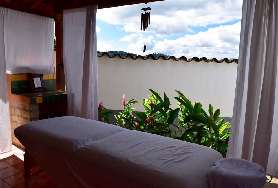 La Casa de Cafe Bed and Breakfast in Honduras