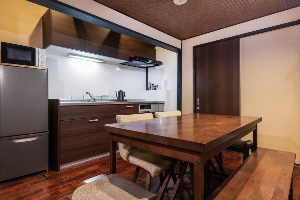 Shiki Homes | NATSU 夏 | Private kitchen | Full-size fridge, microwave, stovetop, electric kettle