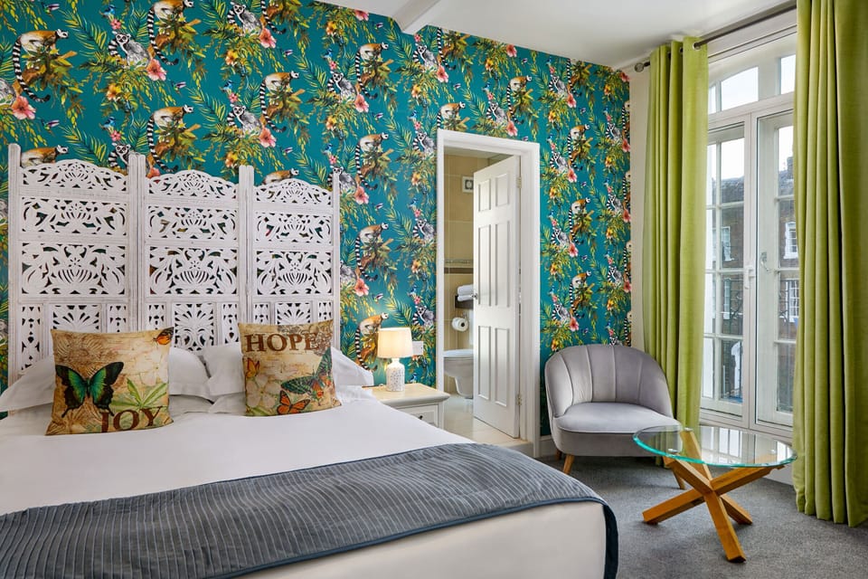 Premium Double Room | Premium bedding, pillowtop beds, in-room safe, individually decorated