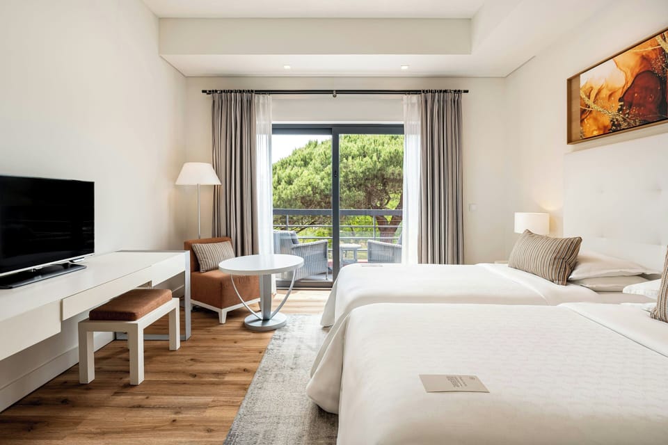 Premium Room, 2 Twin Beds, Resort View | Minibar, in-room safe, desk, blackout drapes