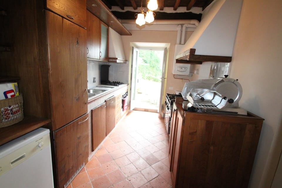 Villa, Multiple Bedrooms | Shared kitchen | Full-size fridge, oven, stovetop, dishwasher