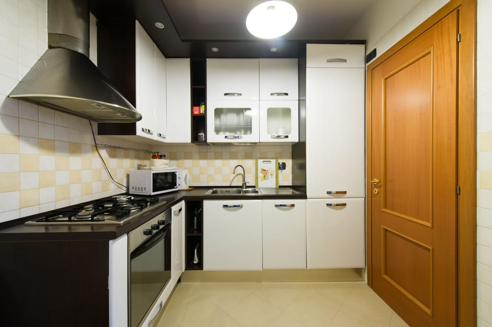Comfort Room, 1 Bedroom | Private kitchen | Fridge, espresso maker