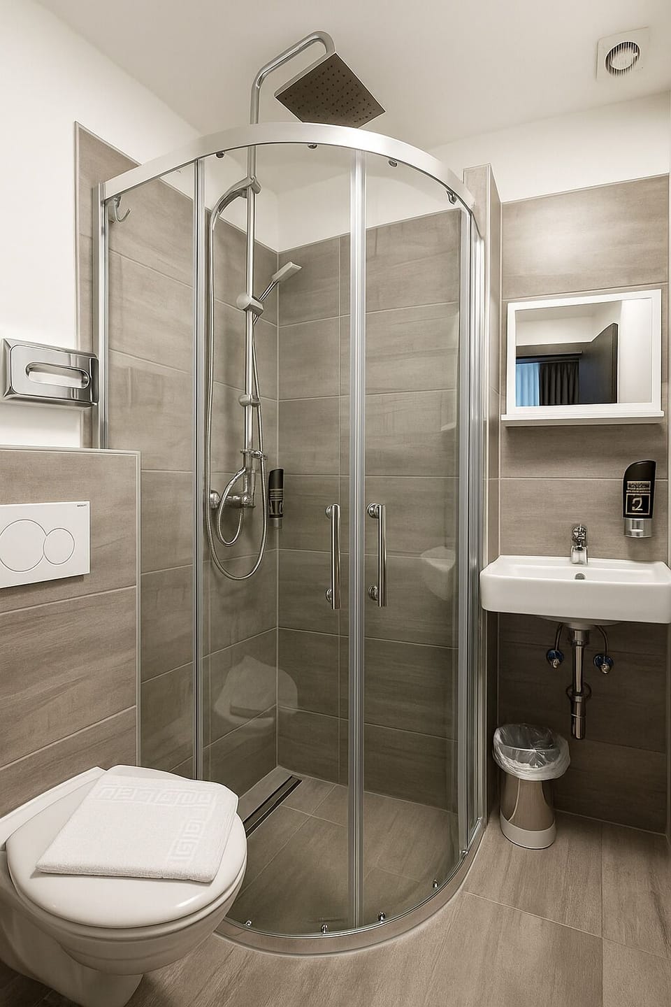 Standard Double or Twin Room, 2 Twin Beds | Hypo-allergenic bedding, blackout drapes, soundproofing