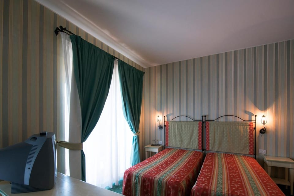 In-room safe, desk, cribs (surcharge), WiFi (free)
