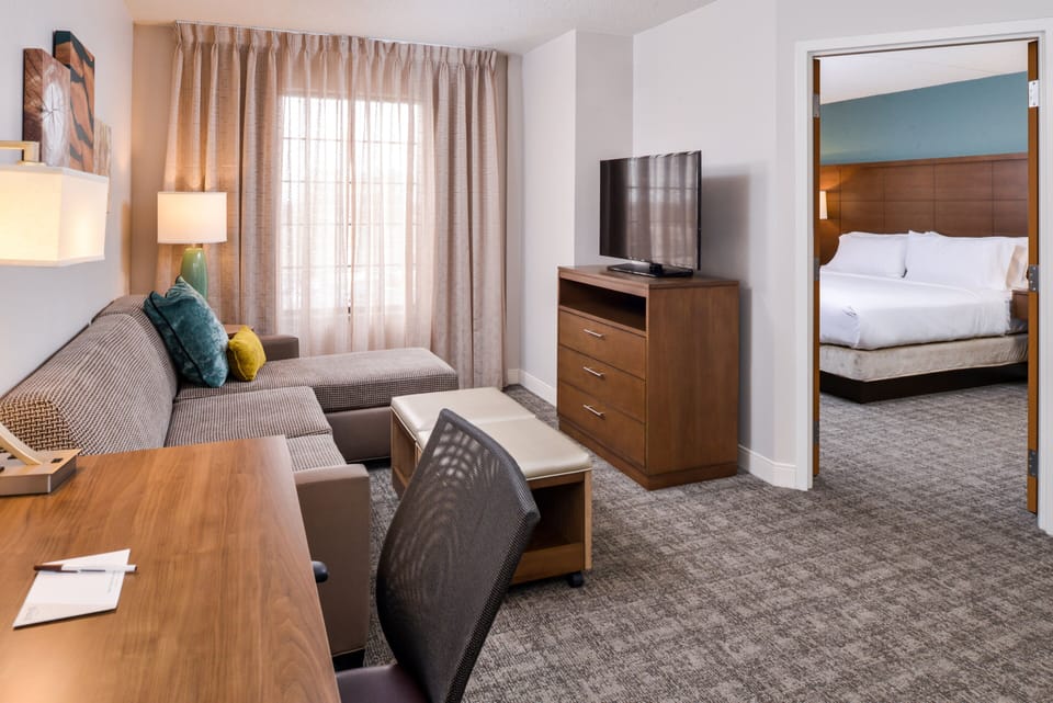 Suite, 1 Bedroom, Kitchen | In-room safe, desk, iron/ironing board, free cribs/infant beds
