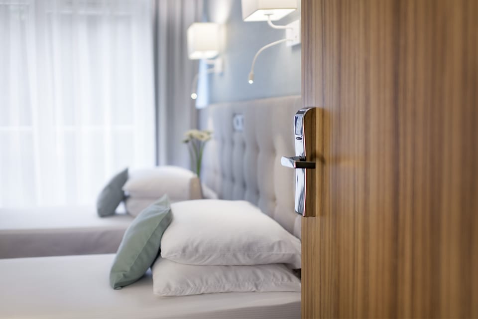 In-room safe, desk, laptop workspace, iron/ironing board