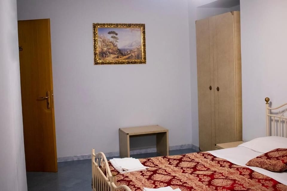 Triple Room, Ensuite | Free WiFi, bed sheets