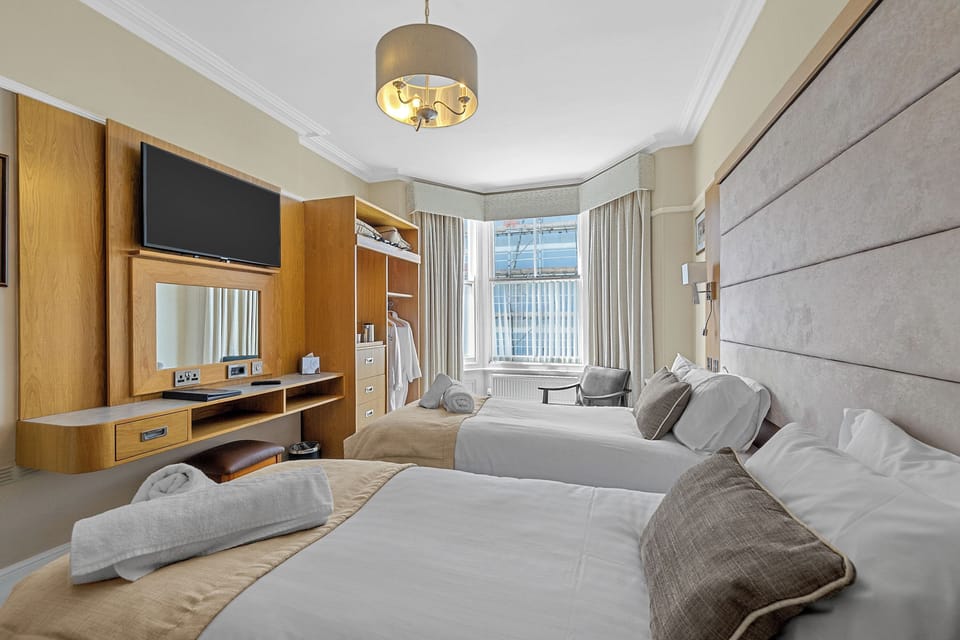 Superior King or Twin Room | Desk, blackout drapes, iron/ironing board, free WiFi