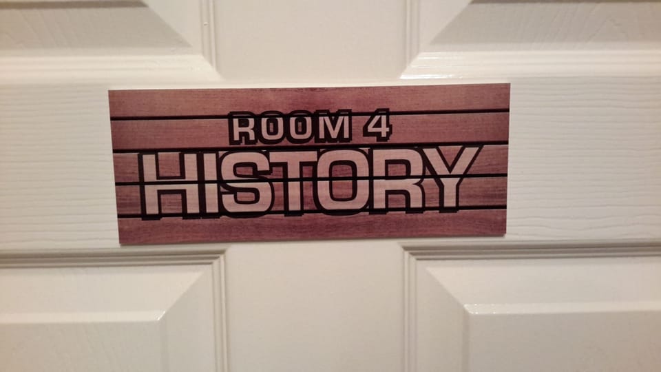 Family Triple Room (History) | Iron/ironing board, free WiFi, bed sheets