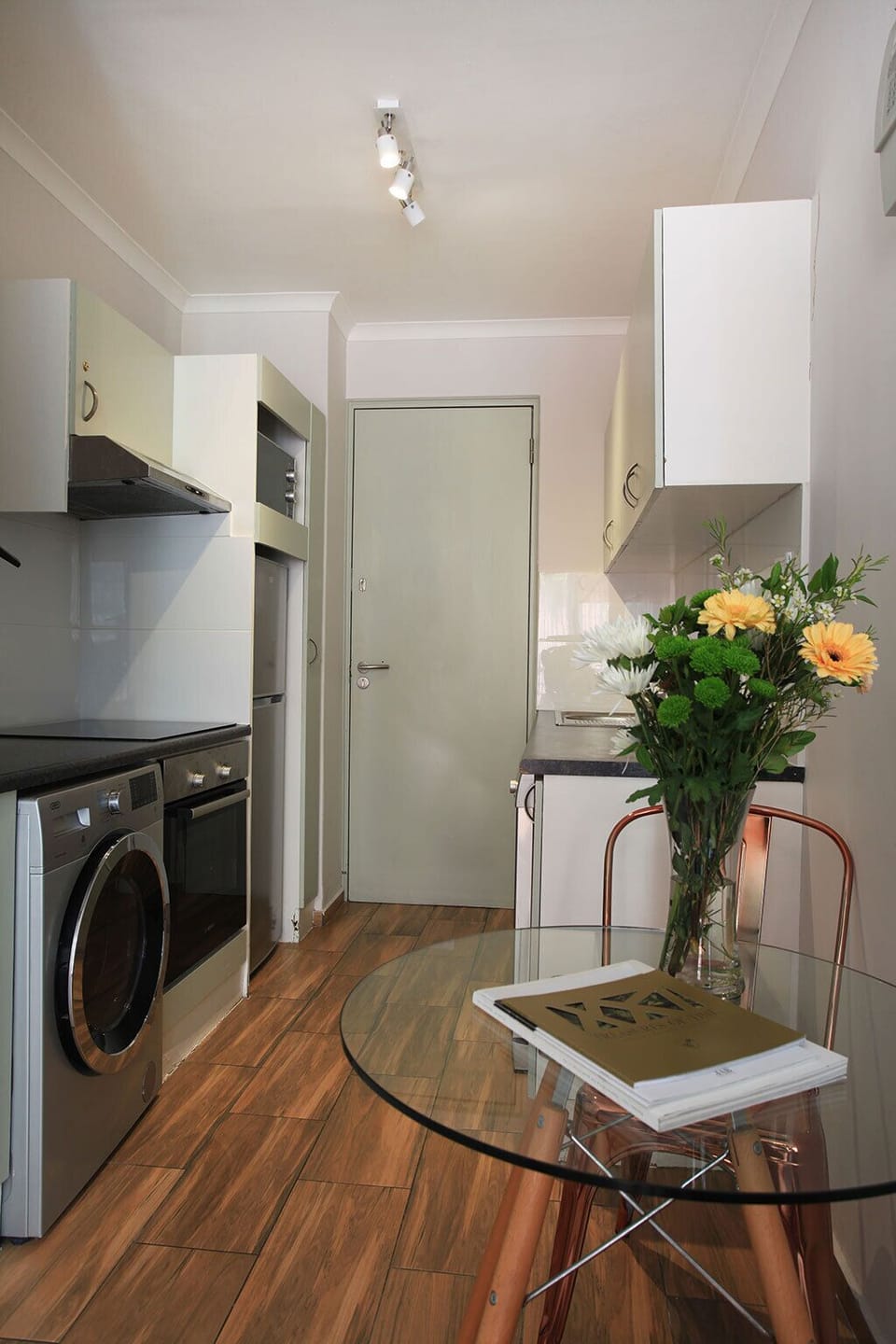 Fridge, microwave, stovetop