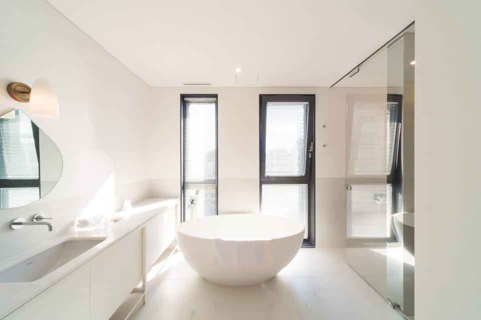 Superior Room | Bathroom | Hair dryer, bathrobes, slippers, bidet