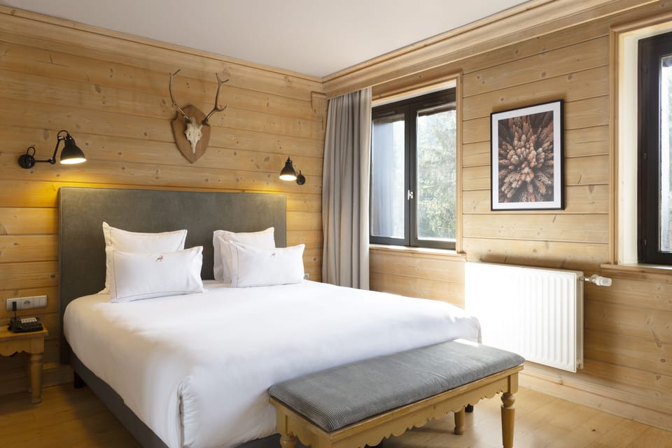 Double Room with Valley View | Minibar, free WiFi, bed sheets