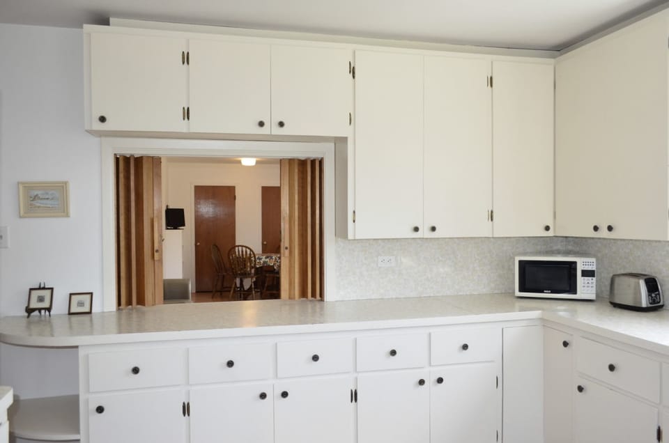 Suite, 2 Bedrooms, Garden View, Ground Floor (Linden) | Premium bedding, individually decorated, individually furnished