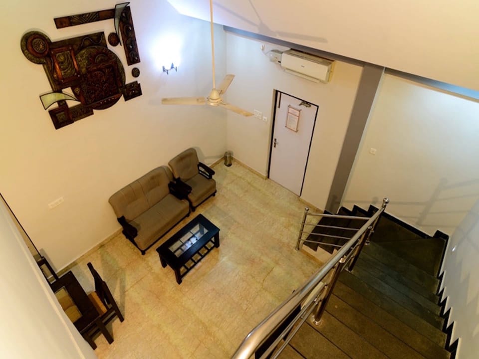 Luxury Duplex, 2 Bedrooms, 2 Bathrooms | Desk, rollaway beds, free WiFi