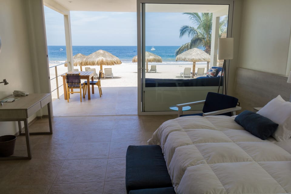 Deluxe Suite | Minibar, in-room safe, WiFi (free)