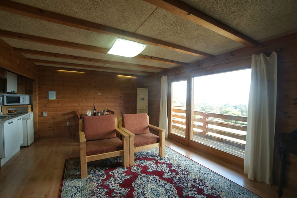 Room, 1 Bedroom (Balcony) | Soundproofing, free WiFi