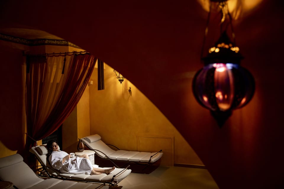 Couples treatment rooms, Turkish bath, body treatments, aromatherapy
