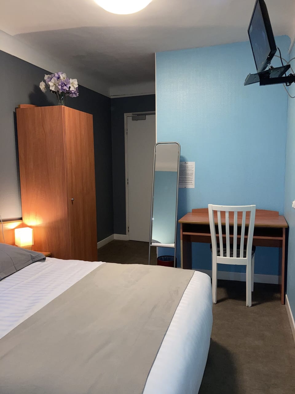 Superior Double Room | Premium bedding, individually decorated, desk, iron/ironing board