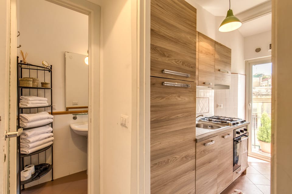Superior Penthouse, 2 Bedrooms, City View | Private kitchen | Fridge, oven, stovetop, dishwasher
