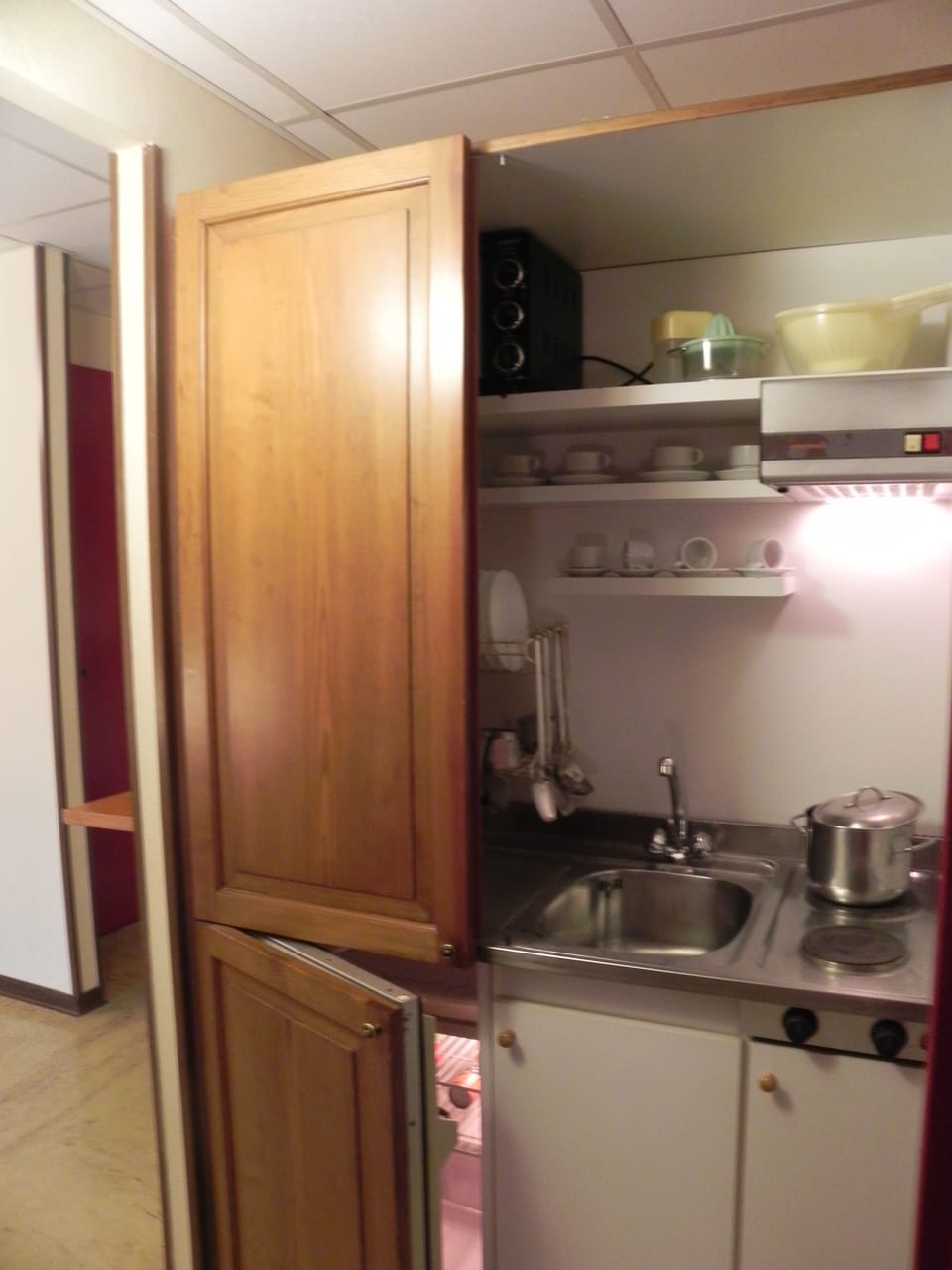 Family Apartment, Kitchenette | Private kitchenette