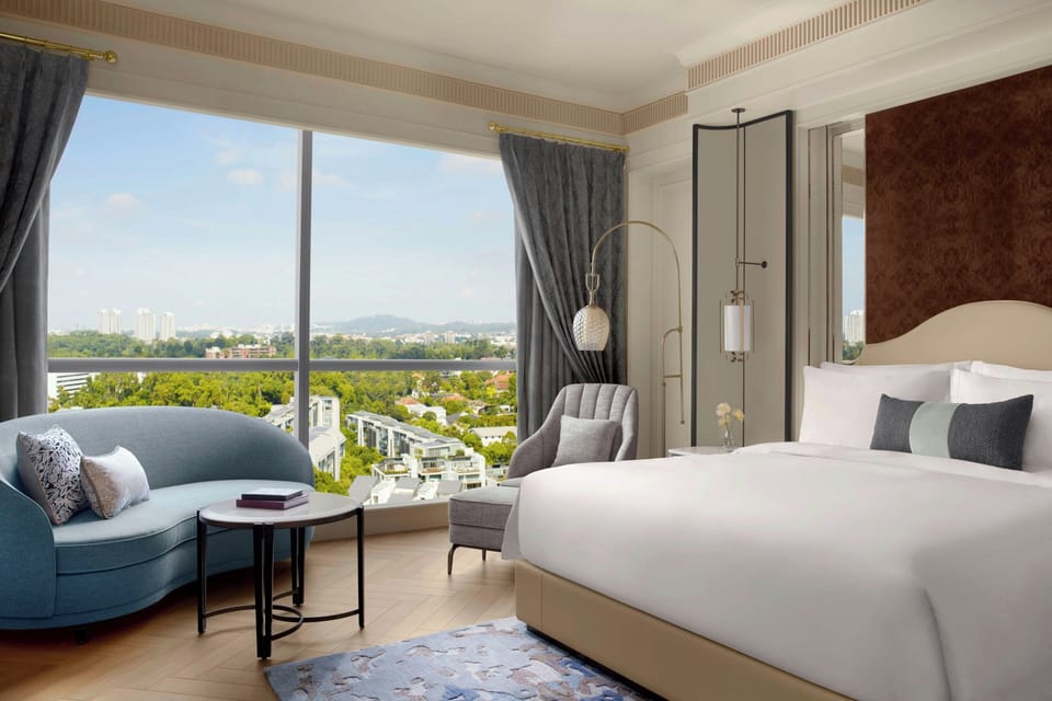 1 bedroom, premium bedding, minibar, in-room safe