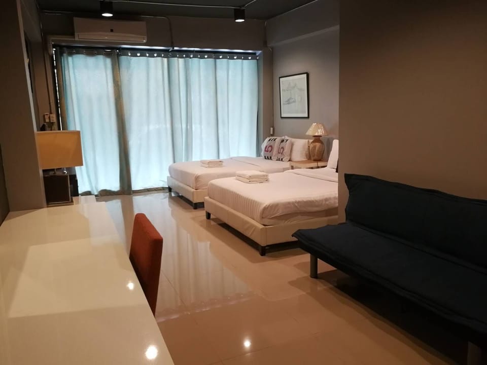 Quadruple Room | Hypo-allergenic bedding, free WiFi, bed sheets
