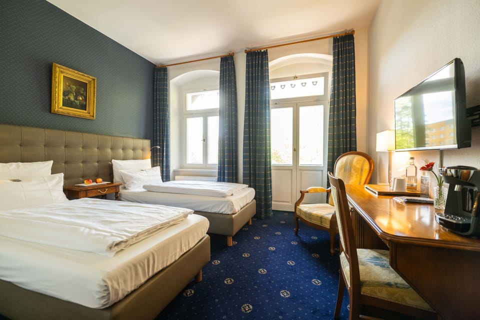 Comfort Double or Twin Room | Desk, laptop workspace, iron/ironing board, free WiFi