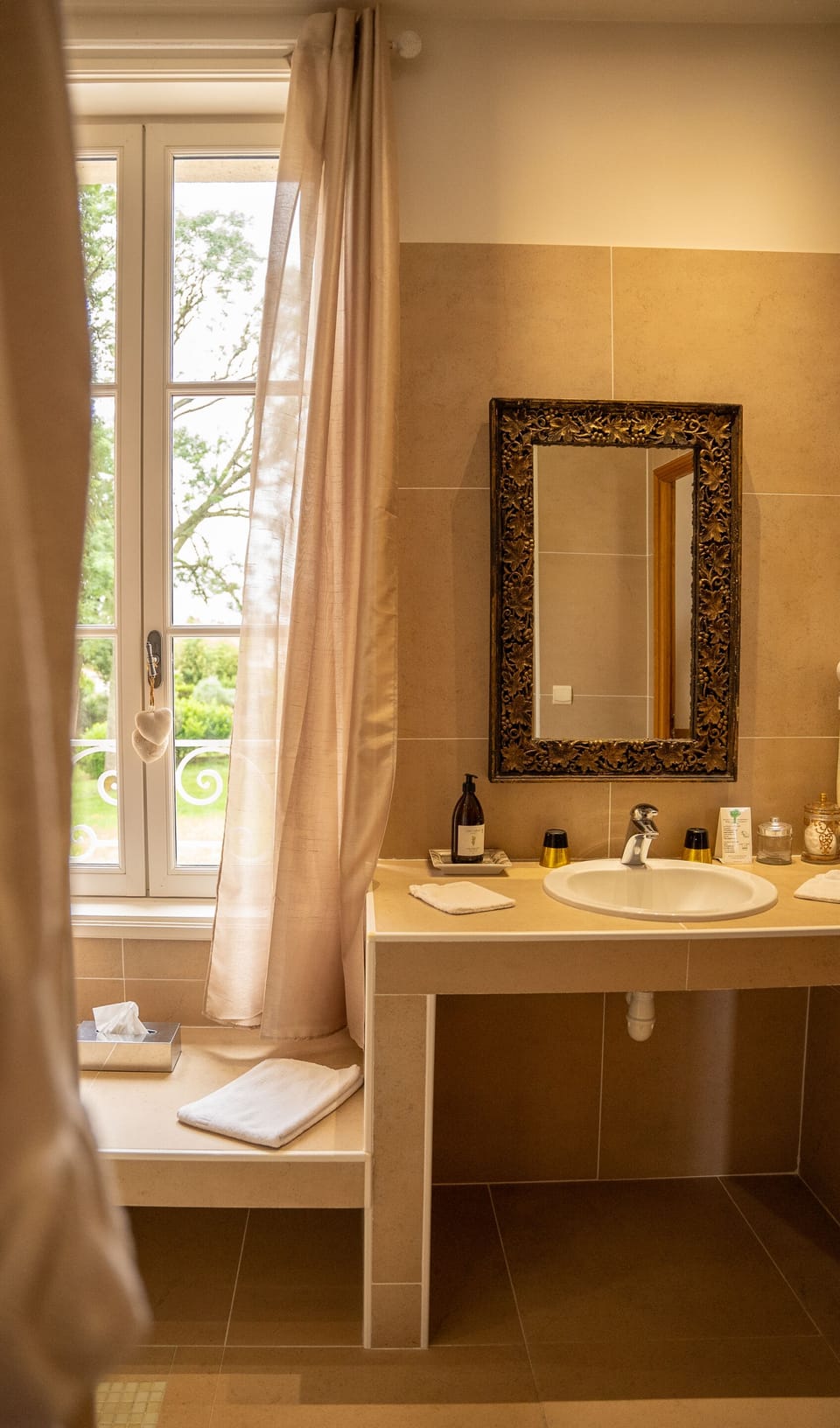 Chambre D'hôtes Château de Lussac Bed and Breakfast in Nouvelle-Aquitaine