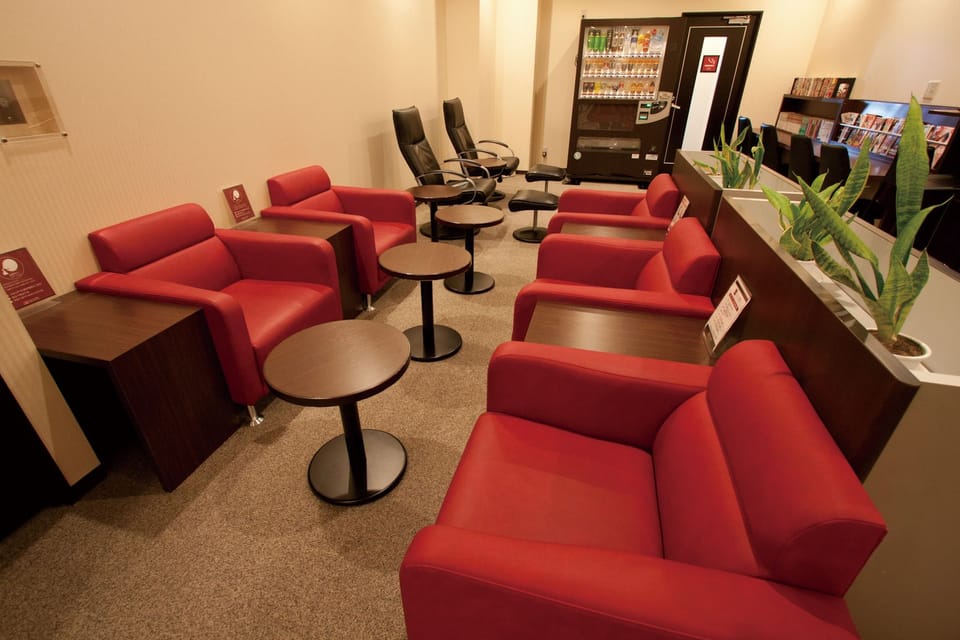HEARTS Capsule Hotel & Spa Nakasu (Male Only) Hotel in Fukuoka