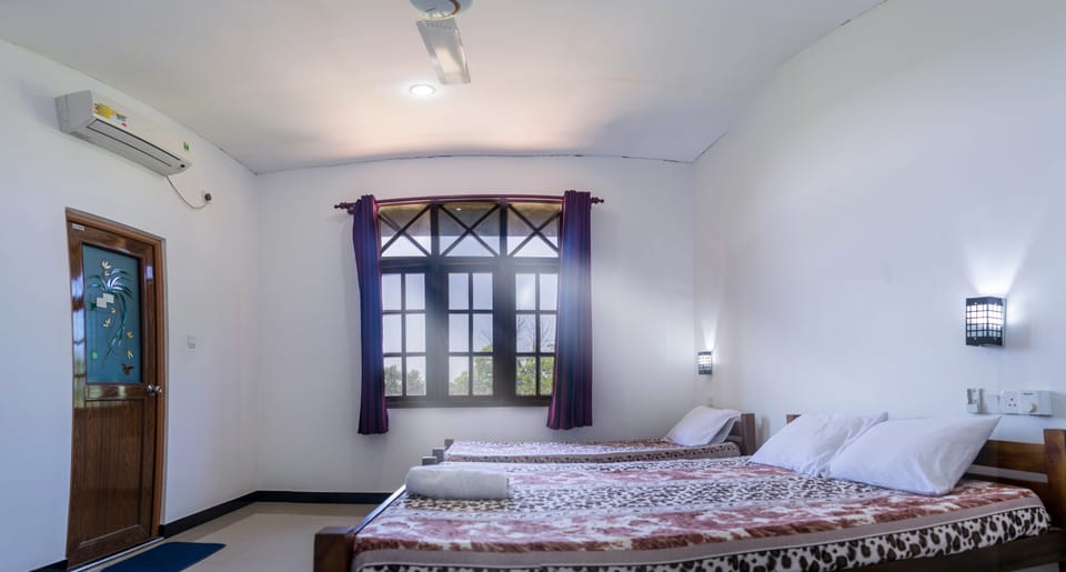 Double Room | Desk, iron/ironing board, free wired internet