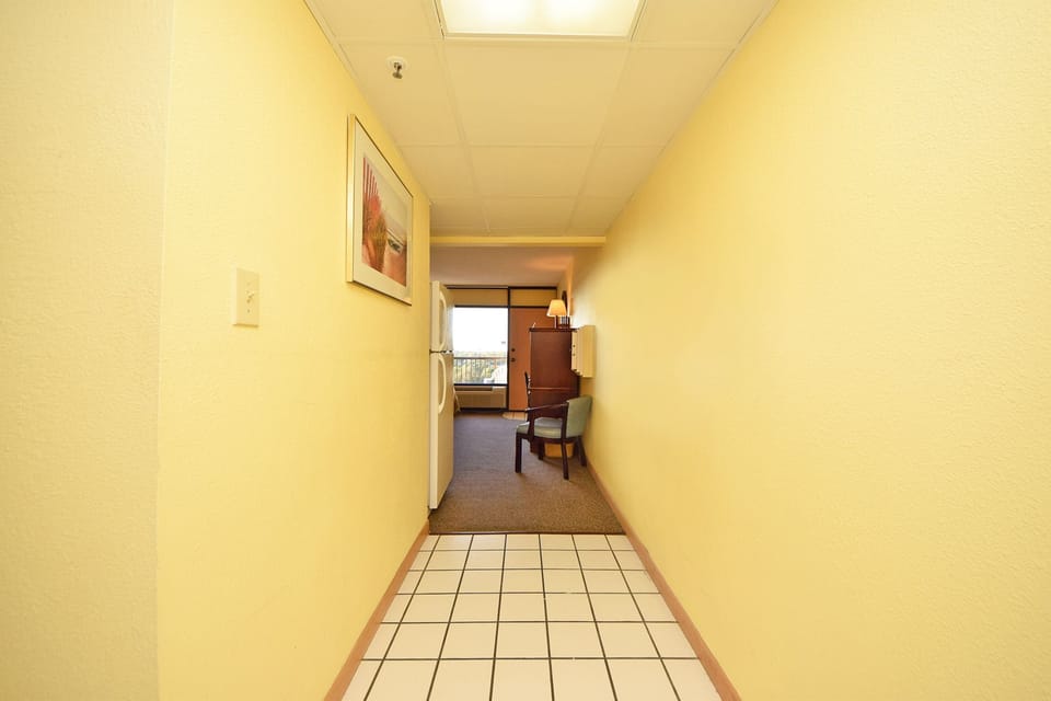 1 Bedroom Boulevard View (Handicap Accessible) with 2 Double Beds - I | In-room safe, desk, blackout drapes, iron/ironing board