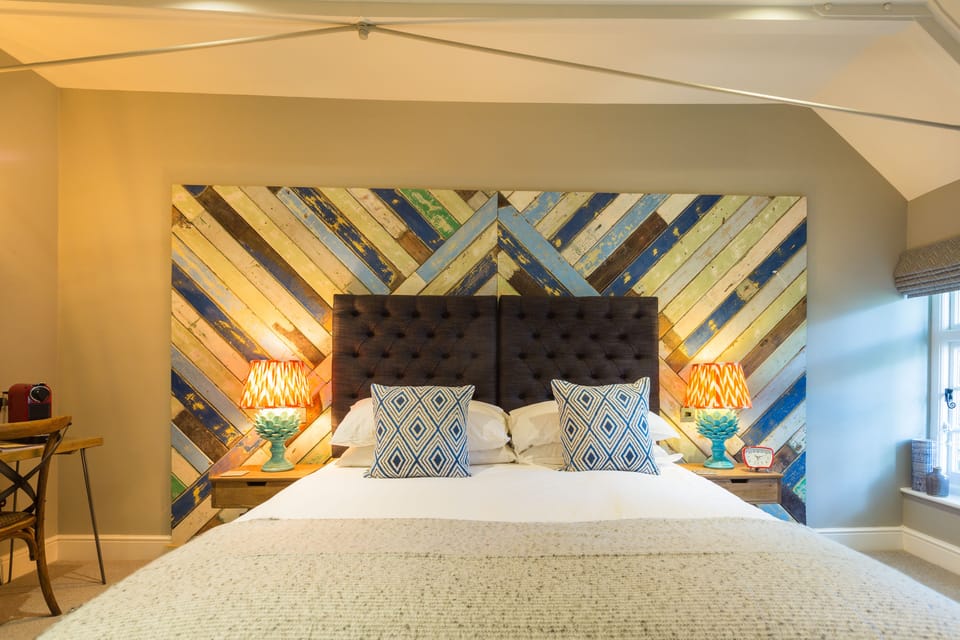 Superior Double Room, 1 Bedroom | Desk, iron/ironing board, free WiFi