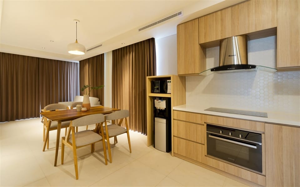 Luxury Suite, 2 Bedrooms | Private kitchen | Coffee/tea maker