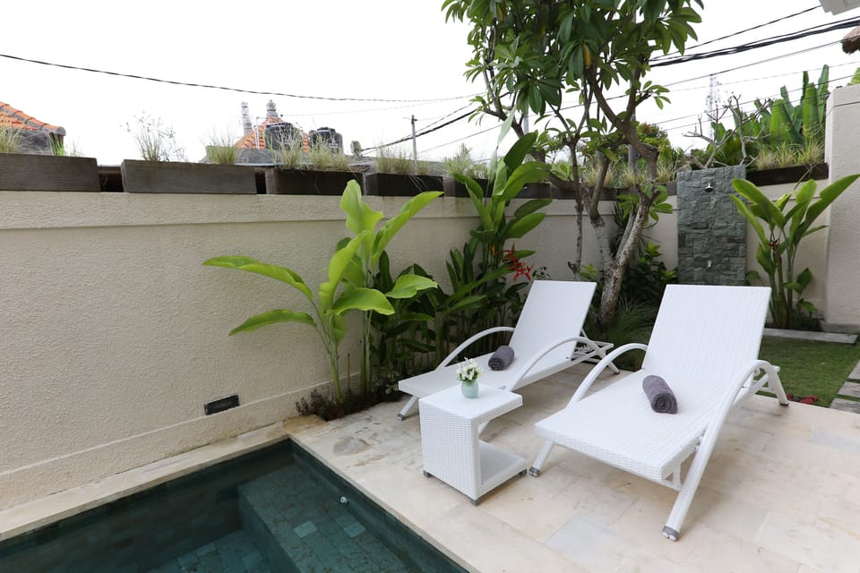 Sundeck