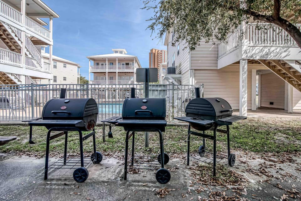 Condo, 1 Bedroom | Property grounds
