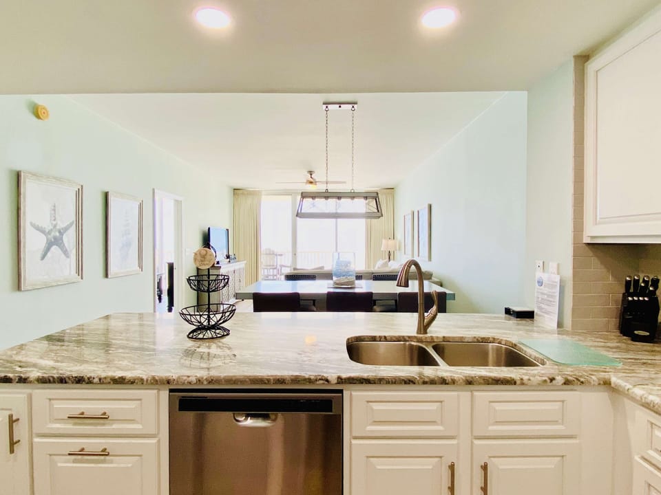 Condo, 3 Bedrooms, Balcony, Beachfront (1004B) | Private kitchen | Full-size fridge, microwave, oven, stovetop