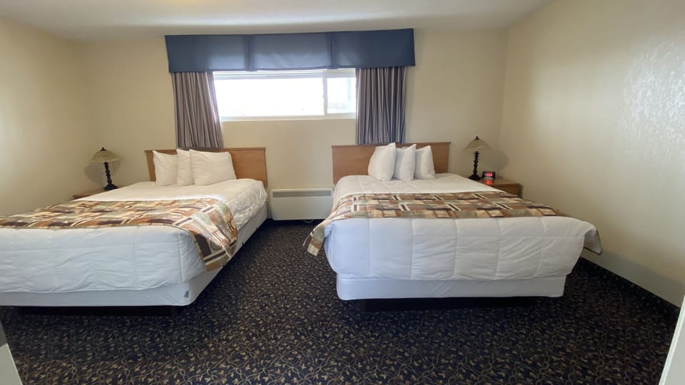 Double Room, 2 Queen Beds | Desk, rollaway beds (surcharge), WiFi (free), bed sheets